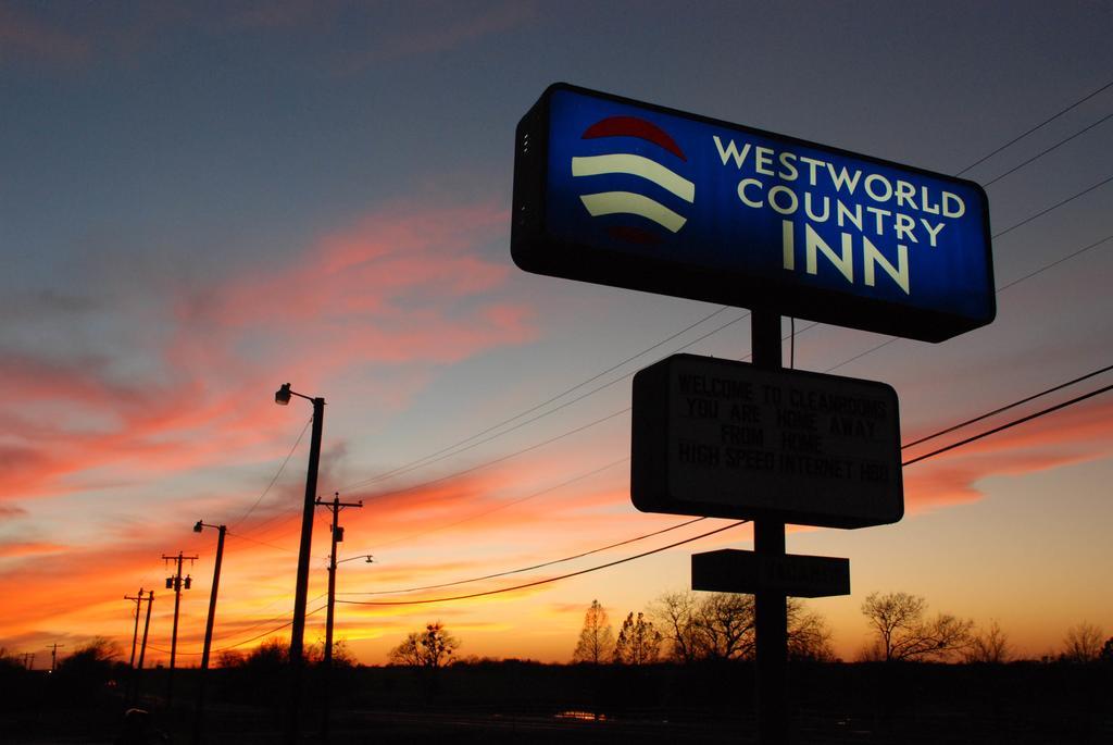 Westworld Country Inn Hubbard Экстерьер фото